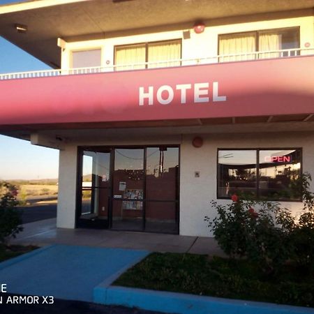 Willcox Extended Inn And Suites Exterior photo